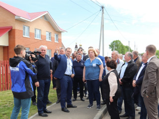 Представители Совета законодателей России убедились: в алтайском селе Бочкари в 2019 году завершат формирование инфраструктуры под жилищную застройку и запустят спорткомплекс