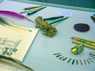 Музей каллиграфии в Алтайском крае пополнился еще одним экспонатом