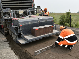 В Алтайском крае за три года отремонтируют около 40 километров трассы в Калманском районе