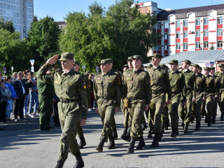 У студентов военного учебного центра Алтайского государственного технического университета начались учебные сборы