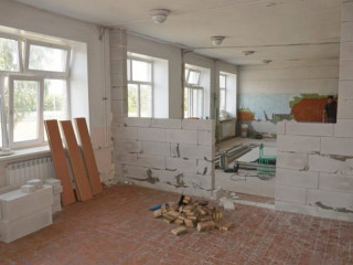 Более 5,5 миллиона рублей направили на обновление средней школы №2 в райцентре Благовещенка Алтайского края