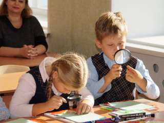 Учебные пособия по финансовой грамотности поступили в школы Алтайского края