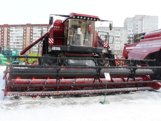 В Алтайском крае презентовали новую модель комбайна