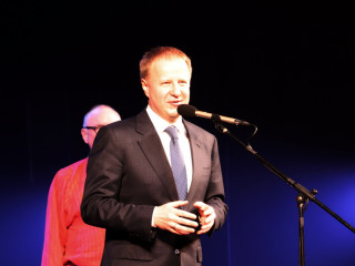 В День народного единства в Барнауле состоялся большой гала-концерт фольклорных коллективов из разных уголков России