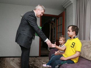 Правительство Алтайского края исполняет новогодние мечты юных жителей региона