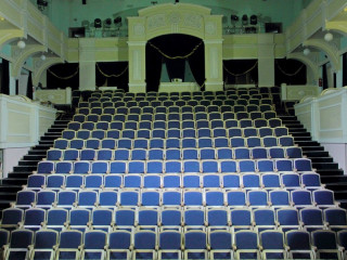 В Бийском драматическом театре по федеральному проекту обновили зрительный зал