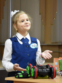 Для школьников Алтайского края организованы дополнительные занятия в инженерно-технических классах