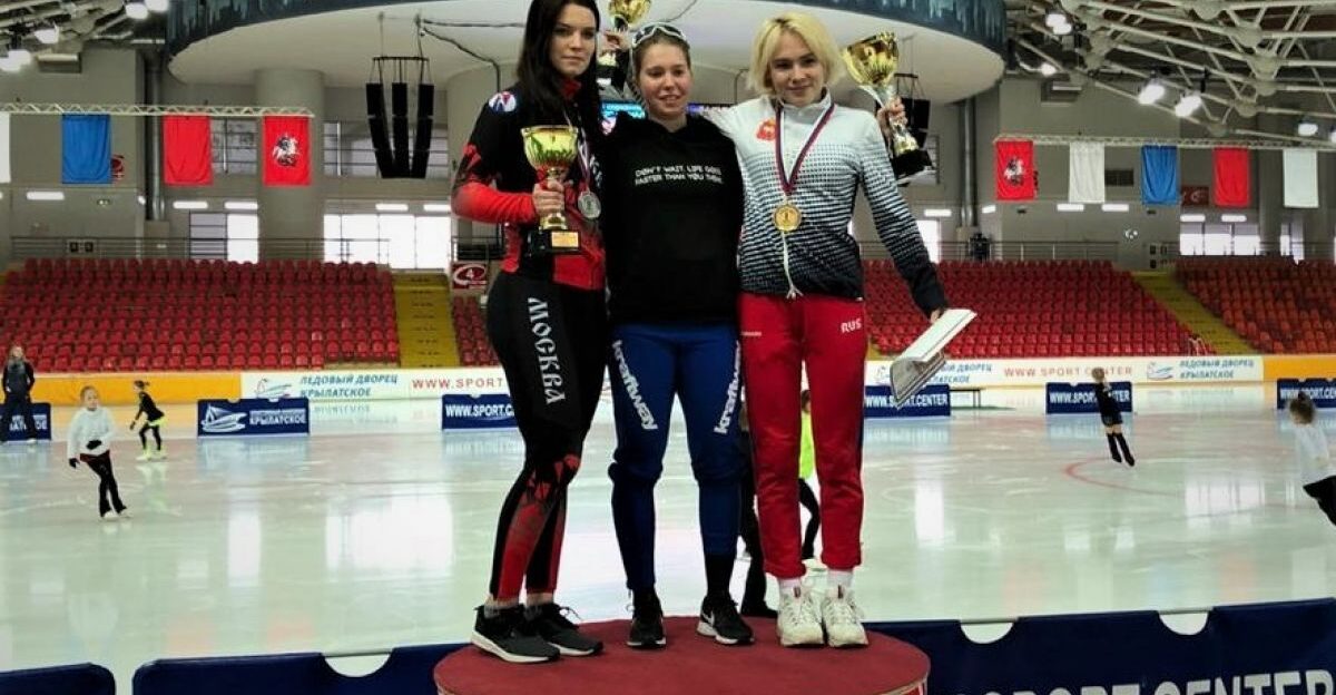Полина Упирова из Барнаула – обладательница Кубка Союза конькобежцев России на дистанции 3000 метров