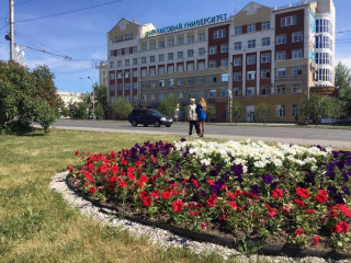 Накануне Дня России в Алтайском крае волонтеры раздадут восемь тысяч ленточек с триколором