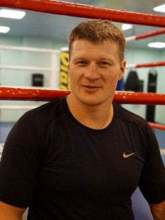 Российский боксер в тяжелом весе Александр Поветкин будет готовиться к бою с британцем Диллианом Уайтом в Алтайском крае