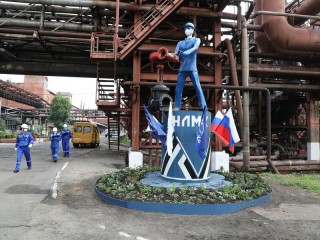 «Алтай-Кокс» определил самые благоустроенные территории завода