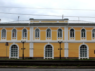 Выставочный зал Алтайского краеведческого музея после ремонта фасада возобновил прием посетителей