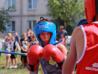 В алтайском наукограде в рамках проекта «Тренер нашего двора» провели мастер-класс по боксу