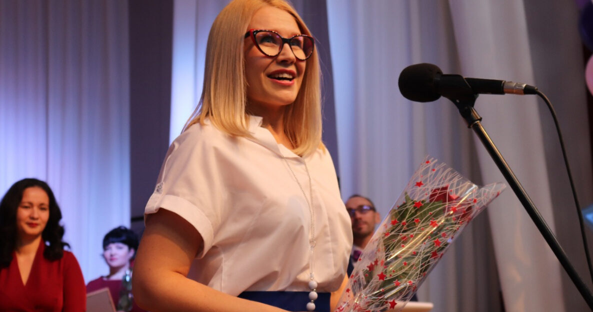 Воспитатель барнаульского детского сада Елена Толочманова – финалистка регионального конкурса «Воспитатель года Алтая – 2020»