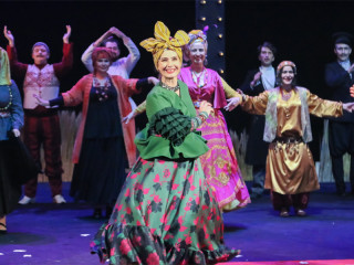 Бийский драматический театр открывает сезон премьерой