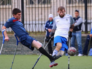 Алтайские инваспортсмены победили в первой игре чемпионата России по футболу