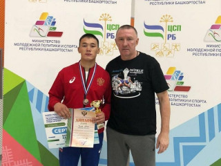 Алтайские спортсмены завоевали три бронзовые медали на Кубке России по греко-римской борьбе