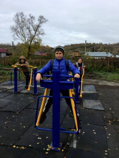 На средства гранта в алтайской школе обустроили спортивную площадку