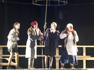 Спектаклем на военную тему открыл новый театральный сезон Рубцовский драматический театр Алтайского края