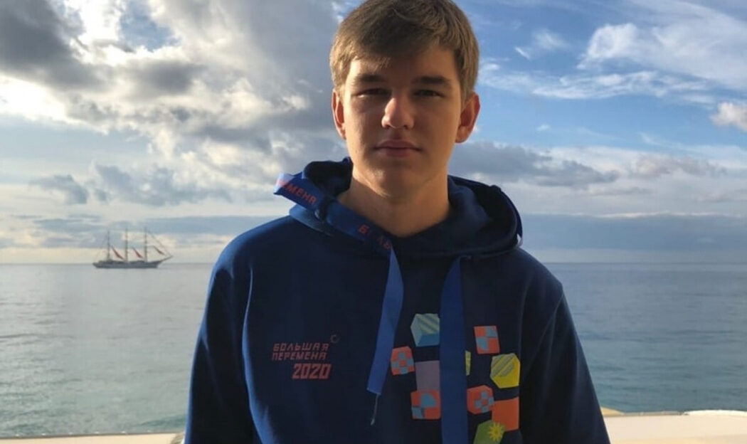 Барнаульский школьник победил во Всероссийском конкурсе и выиграл деньги на получение высшего образования