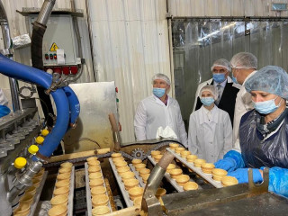 Заместитель Председателя Правительства Алтайского края Александр Лукьянов принял участие во Всероссийской акции «Ёлка желаний»