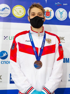 Алтайский спортсмен завоевал бронзовую медаль на Международных соревнованиях по плаванию «Кубок Владимира Сальникова»