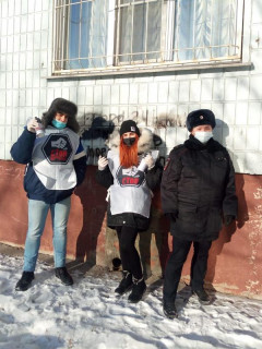 Волонтеры трех городов Алтайского края провели антинаркотическую акцию