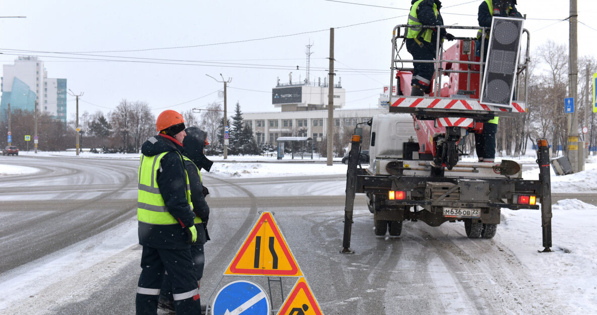 Новый светофор будет установлен на площади Баварина