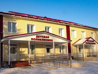 В Ельцовском районе Алтайского края завершили капитальный ремонт взрослой и детской поликлиник