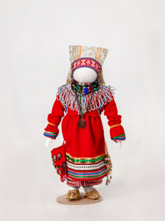 Алтайские мастера представили свои работы на Всероссийской выставке «Кукла в традиционном костюме»