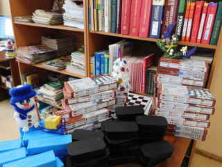 Более 130 наборов настольных игр передали в Алтайский краевой онкологический диспансер «Надежда»