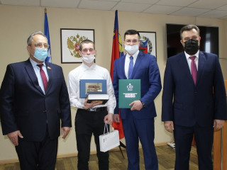 Представители Алтайского края вошли в число победителей Всероссийского творческого конкурса о Великой Отечественной войне