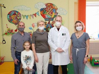 В городской больнице Белокурихи Алтайского края открыли игровую комнату для детей