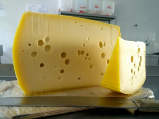 Алтайский колледж завоевал серебряную медаль в международном конкурсе качества пищевой продукции