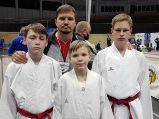 17 медалей завоевали алтайские спортсмены на всероссийских соревнованиях по карате (WKF)