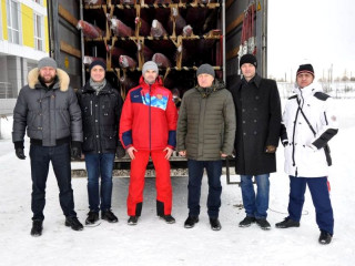 В Барнаул доставили первую партию лодок для проведения этапа Кубка мира по гребле на байдарках и каноэ