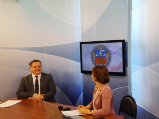 Министр образования и науки Алтайского края Максим Костенко рассказал об итогах деятельности ведомства в 2020 году и планах на 2021 год