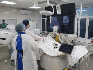 В Алтайском краевом кардиологическом диспансере запустили в работу новый ангиокомплекс