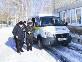 Свыше 100 жителей старше 60 лет Алейского района Алтайского края прошли плановый медицинский осмотр в рамках нацпроекта «Демография»