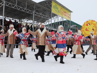 Более трех тысяч призов подготовили в Алтайском крае для гостей фестиваля «Сибирская Масленица»