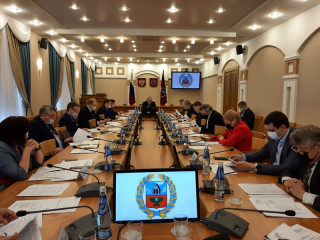 10 проектов претендуют на гранты Губернатора Алтайского края в области биотехнологий