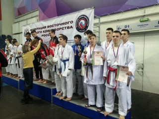 Алтайские спортсмены завоевали две бронзовые медали на юношеском первенстве России по восточному боевому единоборству