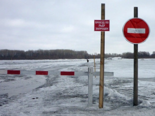В Алтайском крае закрыли одну из ледовых переправ