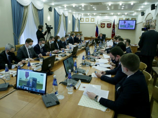 Совместную законодательную инициативу о внесении поправок в Устав Алтайского края внесут Правительство региона и краевое Законодательное Собрание