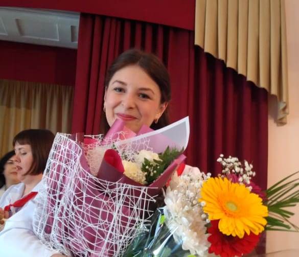 Педагог барнаульской гимназии №45 стал лауреатом краевого конкурса «Вожатый года Алтая – 2021»