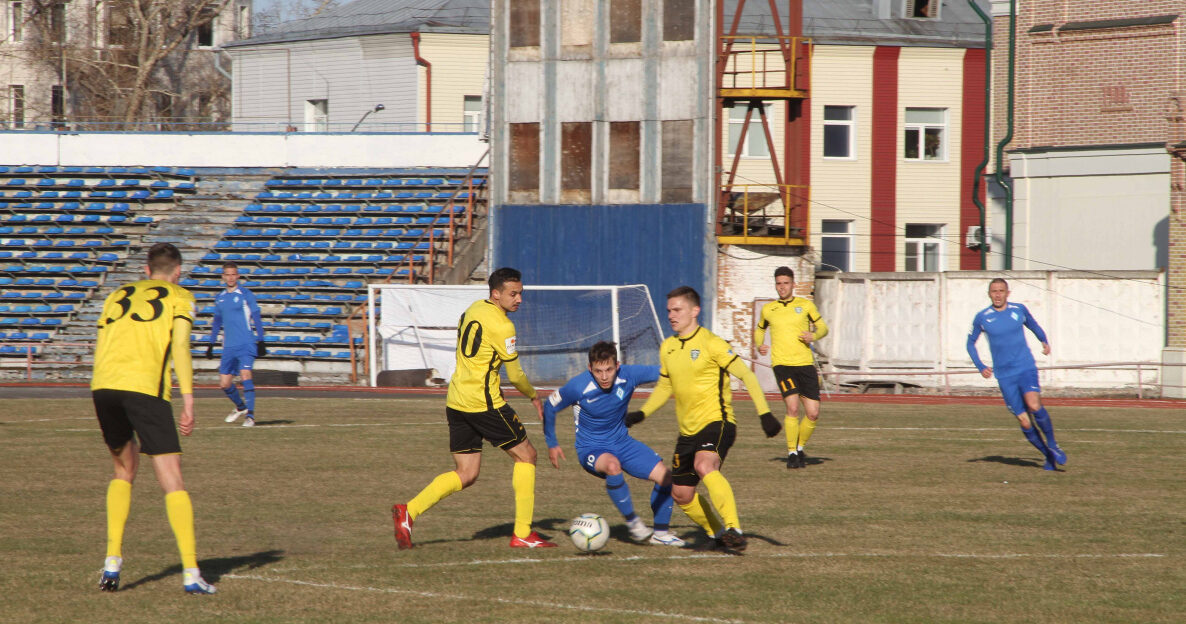 «Динамо-Барнаул» на своем поле уступило ульяновской «Волге» со счетом 0:1