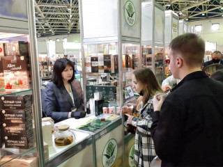 На международной выставке «Продэкспо-2021» алтайские предприятия представляют новые продукты для здорового образа жизни