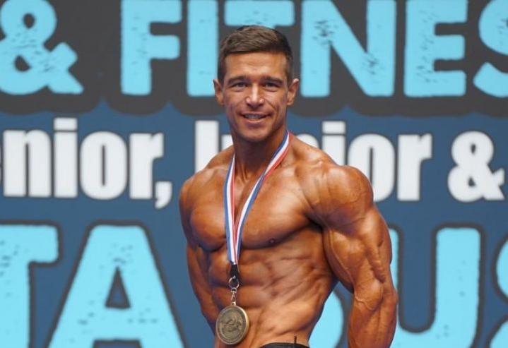 Бодибилдеры Алтайского края завоевали четыре медали на чемпионате Европы