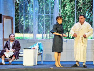 Премьерным спектаклем закрыл 83-й сезон драматический театр в Рубцовске Алтайского края