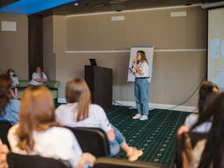 Более 200 человек стали участниками первой skills-сессии «Самореализация 2.0» молодежного образовательного форума «Алтай. Территория развития»